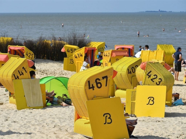 gepflegter Sandstrand 
