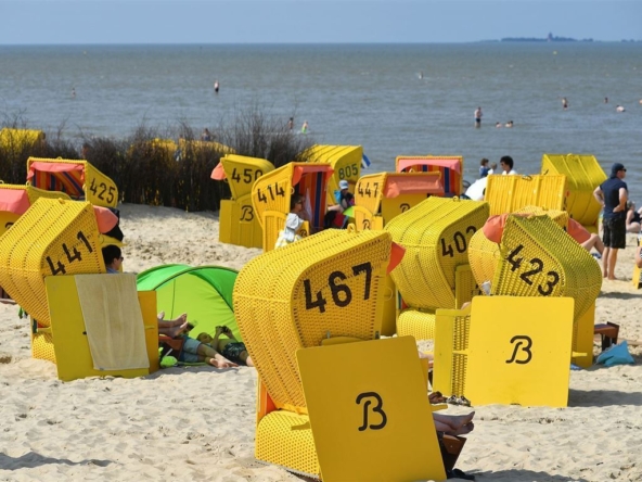 gepflegter Sandstrand