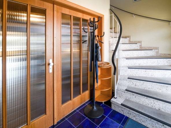 Eingang Treppe zum Obergeschoß