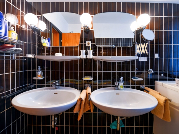 Erdgeschoß Badezimmer