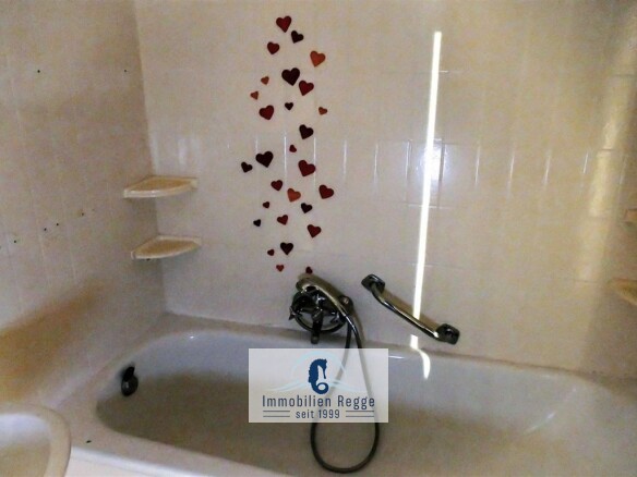 Bad Dusche und Badewabbe